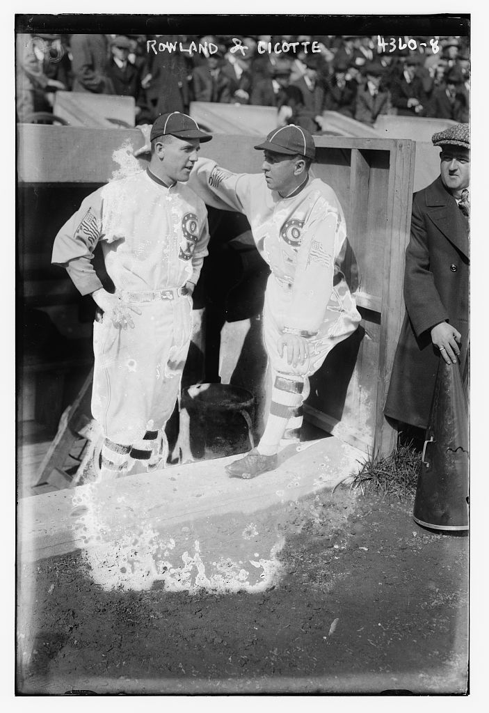 Clarence "Pants" Rowland and Eddie Cicotte (right).